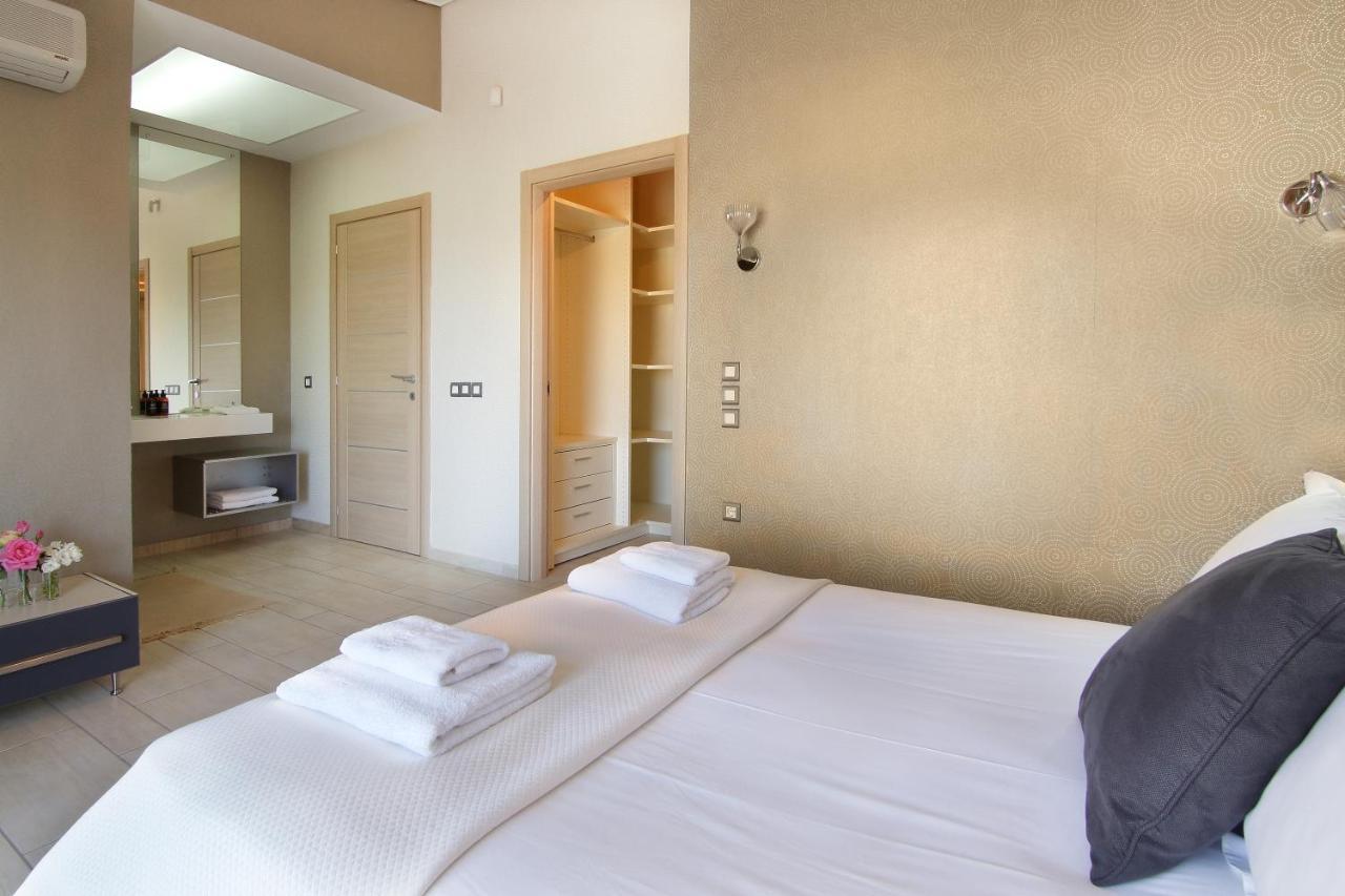 Adam & Eve Villas 苏尼翁 外观 照片